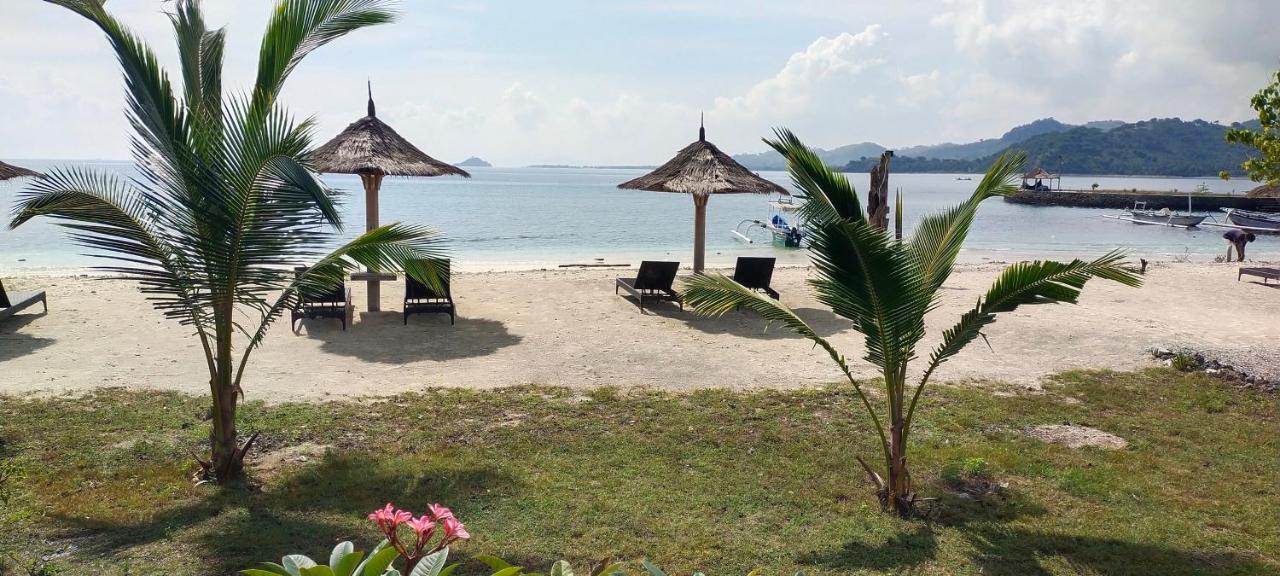 ホテル Alam Karang Gili Gede エクステリア 写真