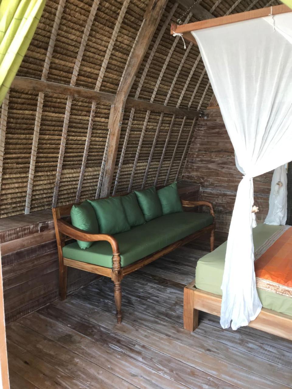 ホテル Alam Karang Gili Gede エクステリア 写真